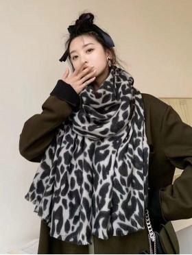 Soft Leopard Print Blanket Scarf